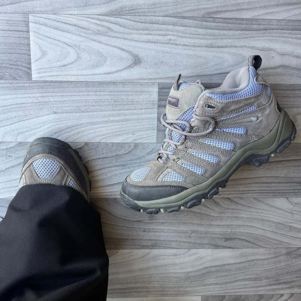 Wrangler Mesa Hiking Boots Size 9 Tan Outdoor Y2K